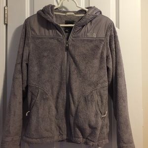 Grey fuzzy authentic North Face with hood!💞